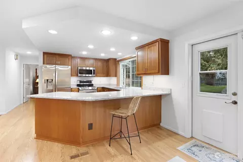 Kitchen - 443 Doe Run Rd, Sequim, WA 98382 photo 3 of 5