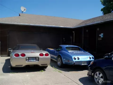 1005 Columbia St, Kelso, WA 98626