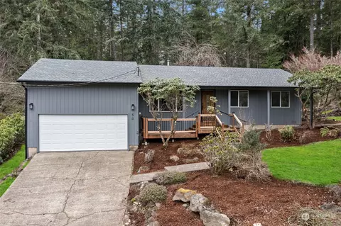 50 E Road Of Tralee, Shelton, WA 98584