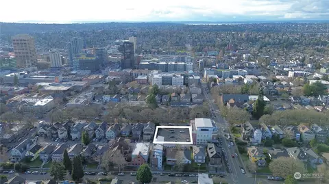 4740 17th Ave NE, Seattle, WA 98105