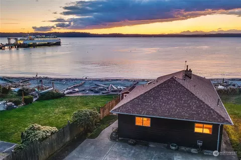 8661 Fauntleroy Way SW, Seattle, WA 98136