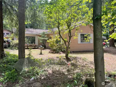 9320 152nd St E, Puyallup, WA 98375