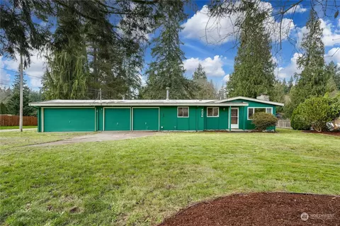 17316 North Rd, Bothell, WA 98012