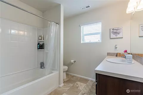 Bath - 1118 Ross Ave NW, Orting, WA 98360 photo 5 of 5