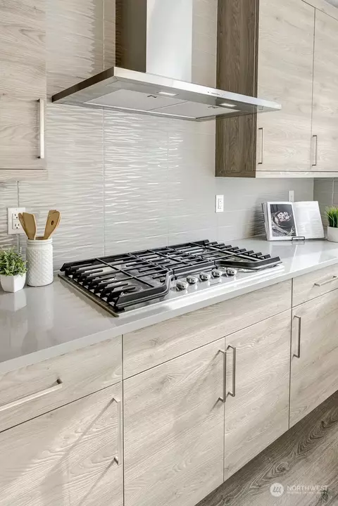 Kitchen - 8910 NE 173rd Pl #A, Bothell, WA 98011 photo 4 of 7