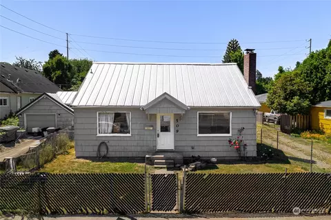 509 N 4th Ave SW, Tumwater, WA 98512