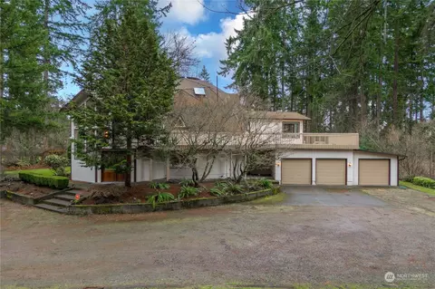 Exterior - 24211 SE 380th St, Enumclaw, WA 98022 photo 2 of 11