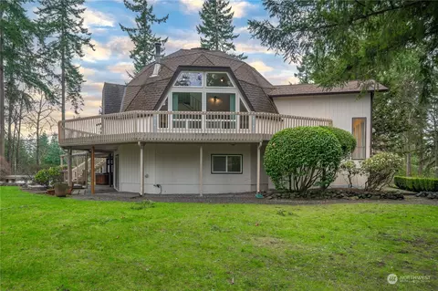 Exterior - 24211 SE 380th St, Enumclaw, WA 98022 photo 9 of 11