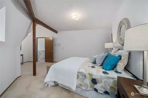 Bedroom - 24211 SE 380th St, Enumclaw, WA 98022 photo 1 of 6
