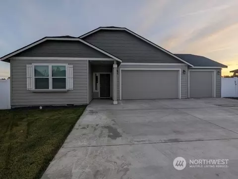 4213 W Cove West Dr, Moses Lake, WA 98837