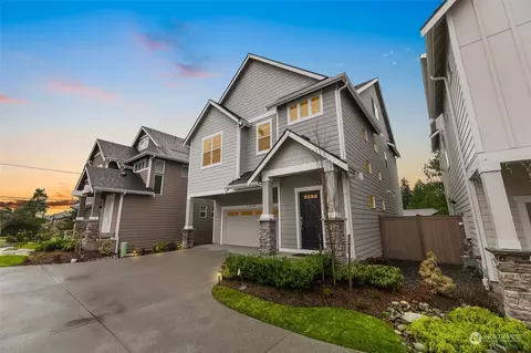 Exterior - 17926 31st Dr SE, Bothell, WA 98012 photo 2 of 8