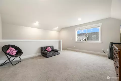Bedroom - 17926 31st Dr SE, Bothell, WA 98012 photo 4 of 9