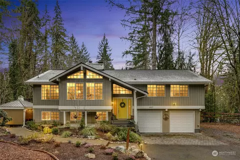 18207 NE 191st St, Woodinville, WA 98077