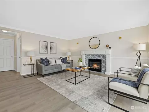 Living - 4823 118 Pl SE, Everett, WA 98208 photo 5 of 6