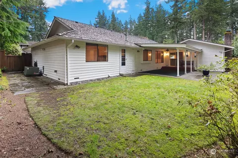 Exterior - 2602 144th St SE, Mill Creek, WA 98012 photo 5 of 9