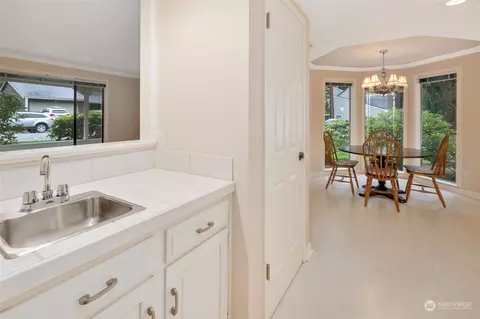 Dining - 2602 144th St SE, Mill Creek, WA 98012 photo 3 of 4