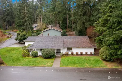 Exterior - 2602 144th St SE, Mill Creek, WA 98012 photo 6 of 9