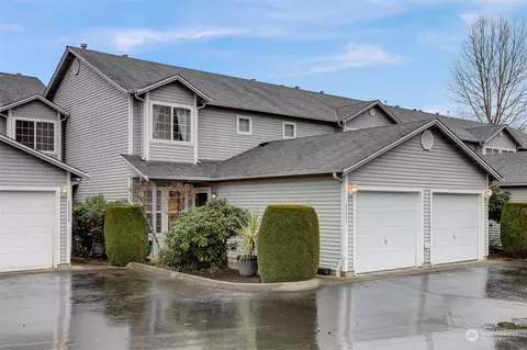 11117 63rd St E, Puyallup, WA 98372