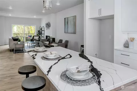 Dining - 8911 NE 173rd Pl #A, Bothell, WA 98011 photo 1 of 5