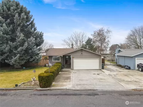450 S 15th Ave, Othello, WA 99344