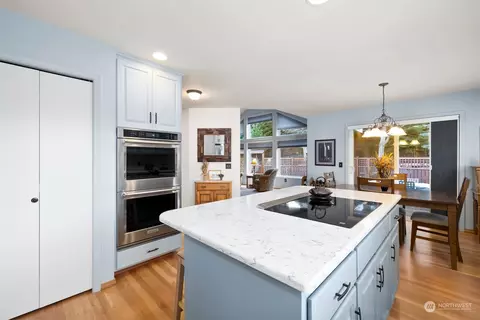 Kitchen - 101 Ascot Ct, Sequim, WA 98382 photo 3 of 5