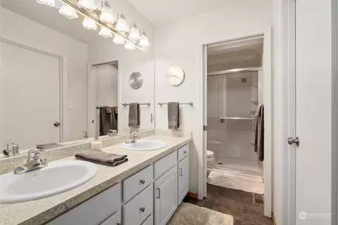 Bath - 101 Ascot Ct, Sequim, WA 98382 photo 3 of 3