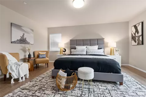 Bedroom - 8834 NE 201st Pl, Bothell, WA 98011 photo 2 of 5