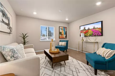 Living - 8834 NE 201st Pl, Bothell, WA 98011 photo 5 of 7