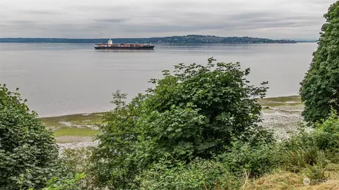 290 Nn 125th Pl SW, Vashon, WA 98070