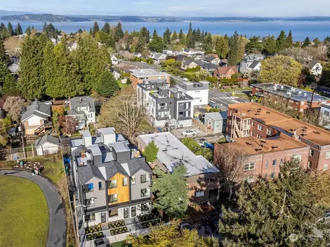 2615 44th Ave SW, Seattle, WA 98116