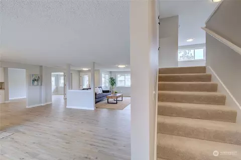 Entry Way - 307 2nd St, Sultan, WA 98294 photo 1 of 1
