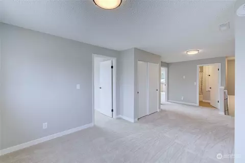 Living - 307 2nd St, Sultan, WA 98294 photo 4 of 4