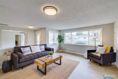 Living - 307 2nd St, Sultan, WA 98294 photo 1 of 4