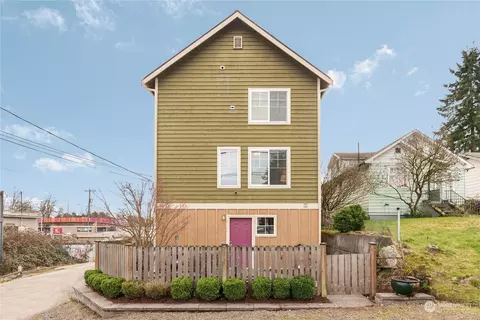 947 N 103rd St, Seattle, WA 98133