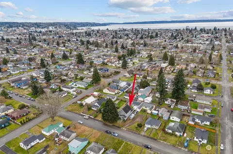 View/Area - 1718 Cedar St, Everett, WA 98201 photo 1 of 2