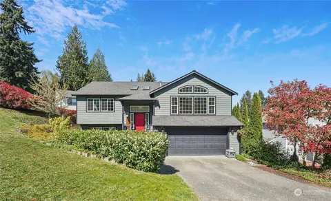 11971 Thackery Pl NW, Silverdale, WA 98383