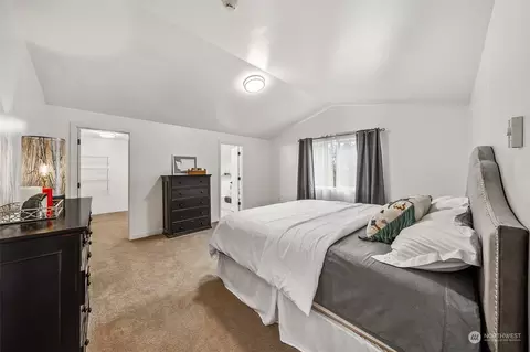 Bedroom - 20915 192nd Ave E, Orting, WA 98360 photo 2 of 2