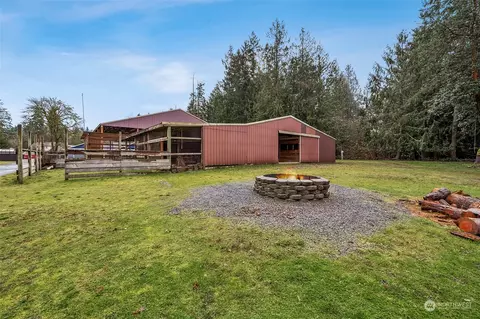 Exterior - 20915 192nd Ave E, Orting, WA 98360 photo 9 of 12