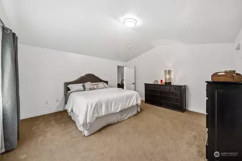 Bedroom - 20915 192nd Ave E, Orting, WA 98360 photo 1 of 2