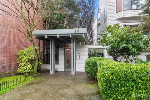 211 Summit Ave E #N409, Seattle, WA 98102