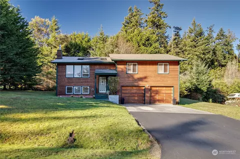 4355 Holcomb St, Port Townsend, WA 98368