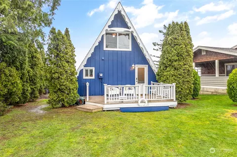 5159 Seaview Dr, Birch Bay, WA 98230