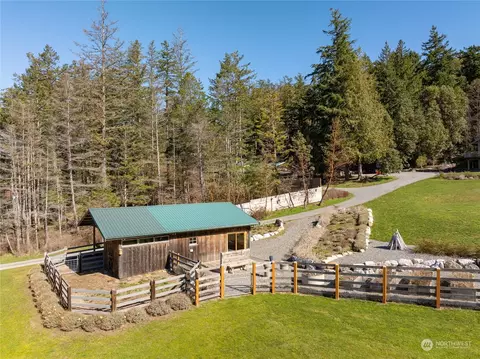99 Ship Bay Ln, Eastsound, WA 98245 photo 3