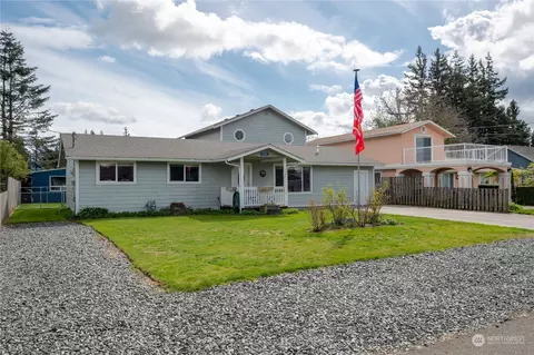 7338 Wiser Ln, Lynden, WA 98264