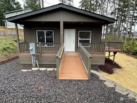 50 NE Katherine Ct, Belfair, WA 98528