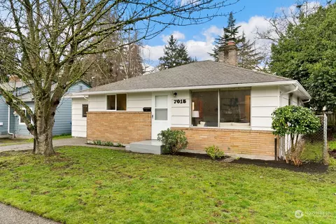 7015 25th Ave NE, Seattle, WA 98115