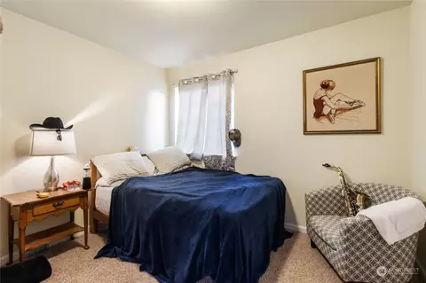Bedroom - 23518 32nd Ave E, Spanaway, WA 98387 photo 1 of 2