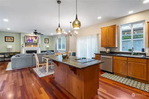 Kitchen - 23518 32nd Ave E, Spanaway, WA 98387 photo 2 of 2