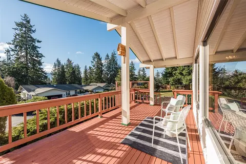 Exterior - 126 Hogans Vis, Sequim, WA 98382 photo 5 of 13