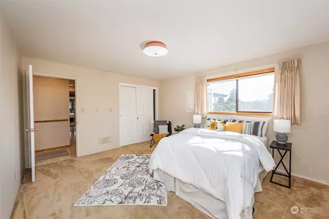 Bedroom - 126 Hogans Vis, Sequim, WA 98382 photo 4 of 4